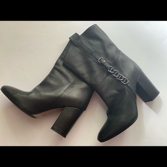 ⭐️HP⭐️ Napoleon Italian Leather Boots- size 7 - Picture 1 of 6